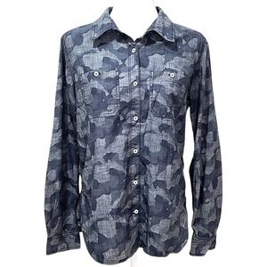 Carhartt Bue Camo Button Down Casual Shirt Top Outdoors Fall Winter Outdoors - M